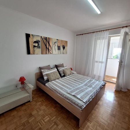 Two Bedroom Apartment Alma Zara Esterno foto