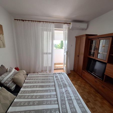 Two Bedroom Apartment Alma Zara Esterno foto